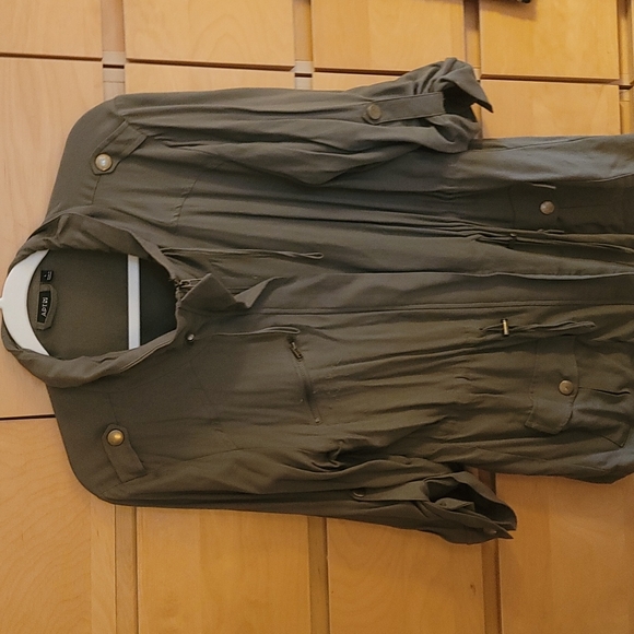 Zippered lightweight Jacket - Picture 1 of 2